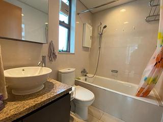 Wan Chai - The Zenith Phase 1 Block 3 04