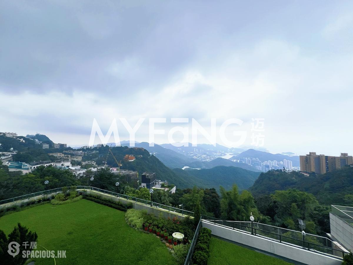 The Peak - Vivian Court 01