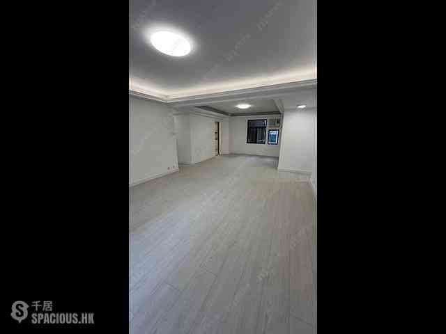 Mid Levels Central - Right Mansion 04