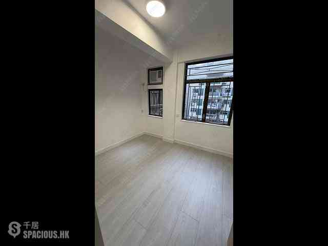 Mid Levels Central - Right Mansion 13