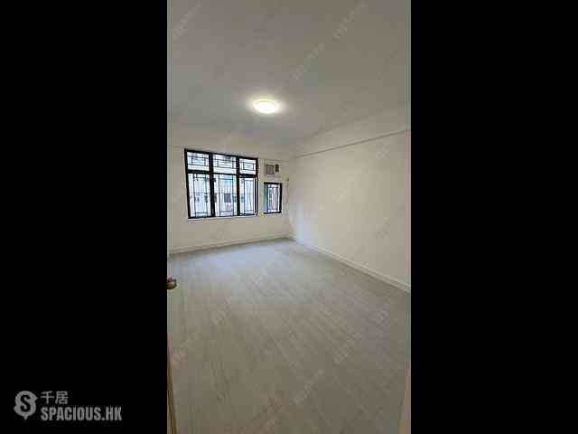 Mid Levels Central - Right Mansion 15
