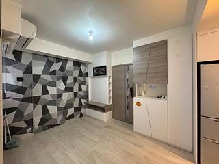 Mid Levels Central - Jadestone Court 03