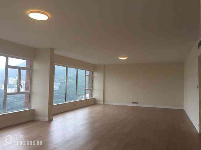 Stubbs Road - Leon Court 03