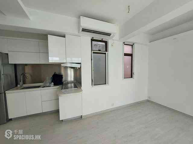 Tin Hau - Hing Hon Building 03