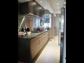 Happy Valley - Ventris Place 03