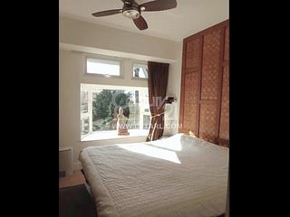 Happy Valley - Ventris Place 04
