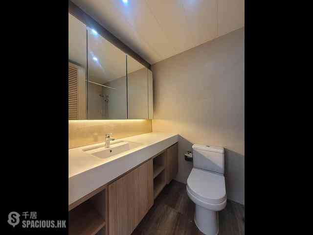 Tung Chung - The Visionary 04