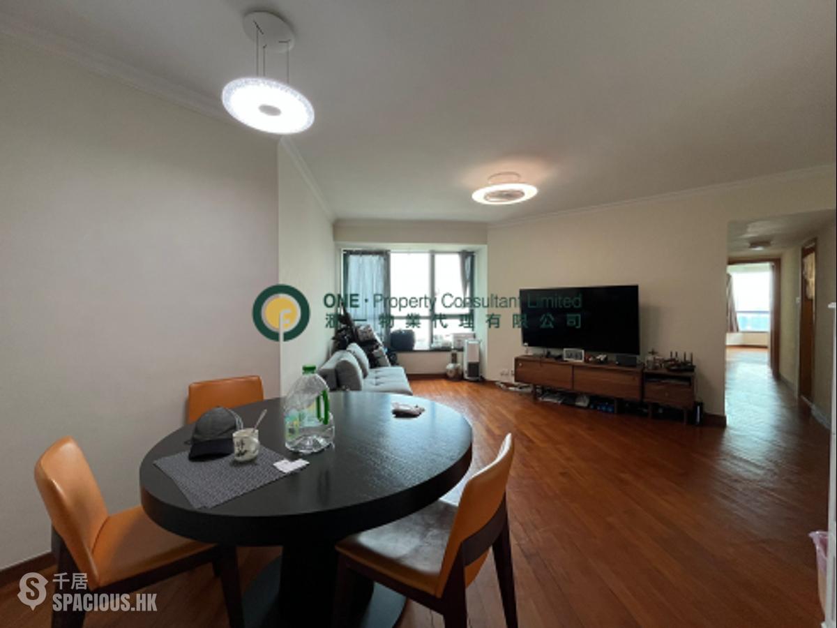 Mid Levels West - 80 Robinson Road 01