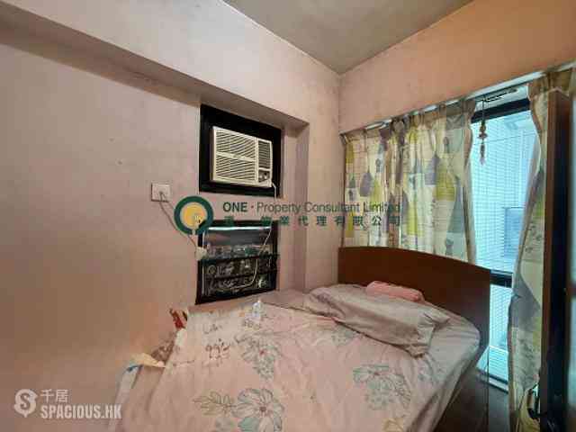 Sai Ying Pun - Richsun Garden 05