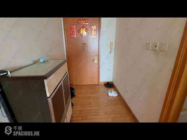 Shek Tong Tsui - The Belcher's Phase 2 Block 8 01