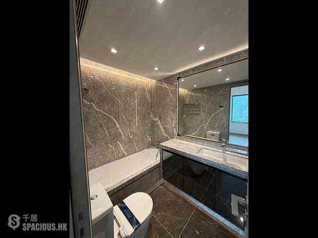 Wong Chuk Hang - The Southside Phase 3B Blue Coast Tower 1A 03