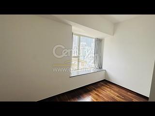 Soho - Centrestage 09