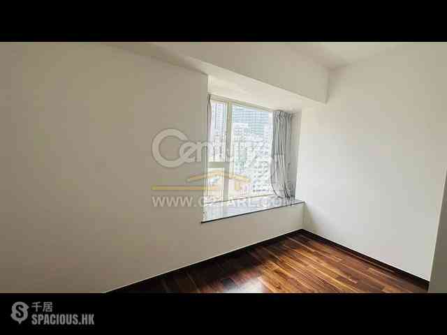Soho - Centrestage 09