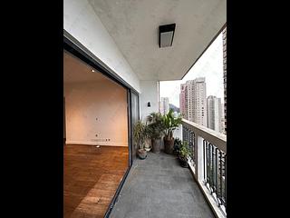Mid Levels West - Realty Gardens Venice Court (Block 3) Venice Court 02