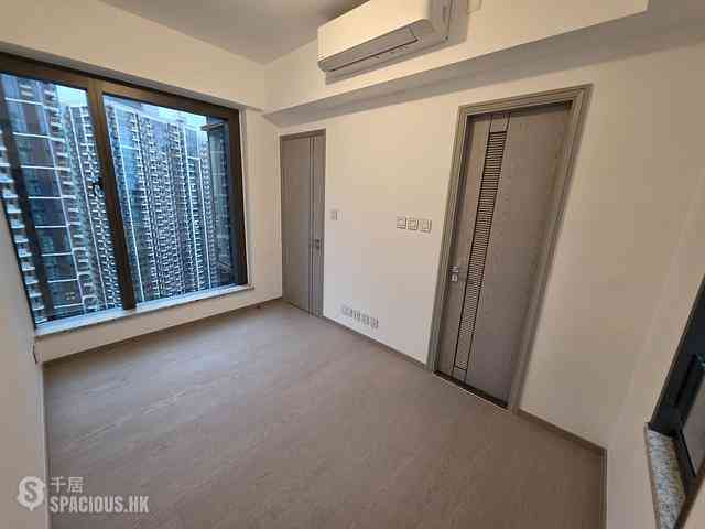 Wong Chuk Hang - The Southside Phase 3C Blue Coast II Tower 5 03