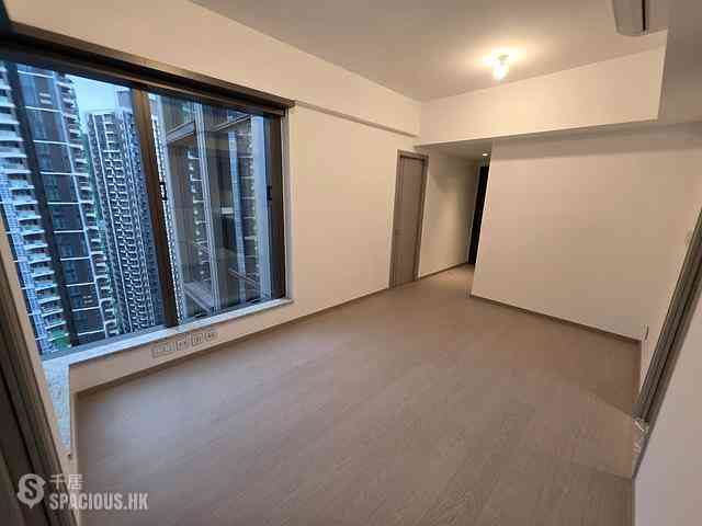 Wong Chuk Hang - The Southside Phase 3C Blue Coast II Tower 5 06