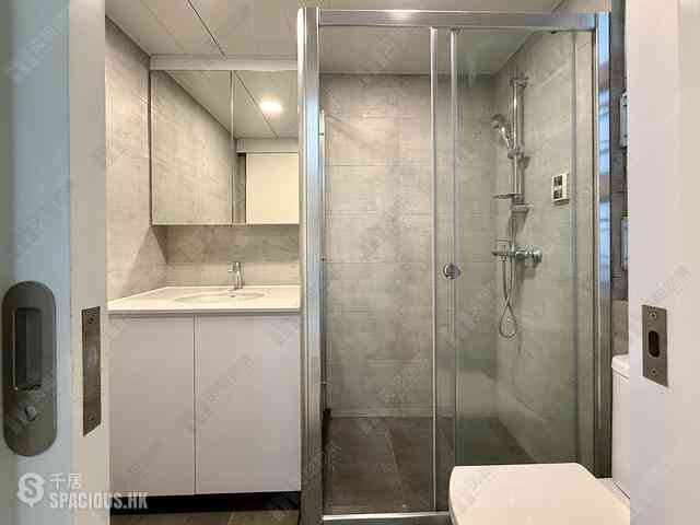 Mid Levels West - Realty Gardens Rome Court (Block 4) Rome Court 18