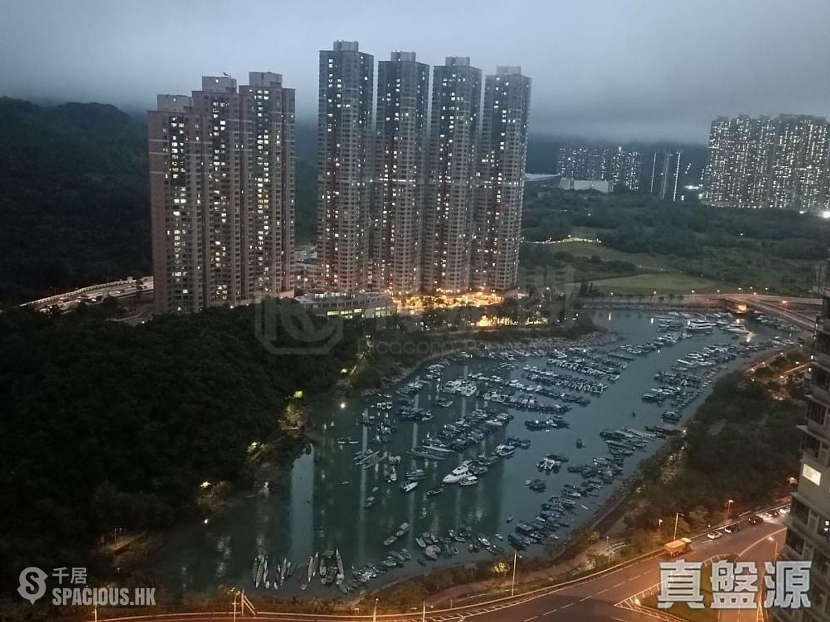 Tseung Kwan O - Tseung Kwan O Plaza 01