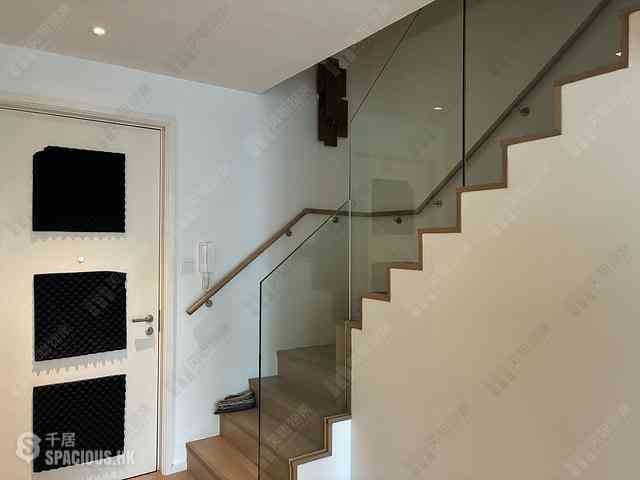Mid Levels Central - The Morgan 06