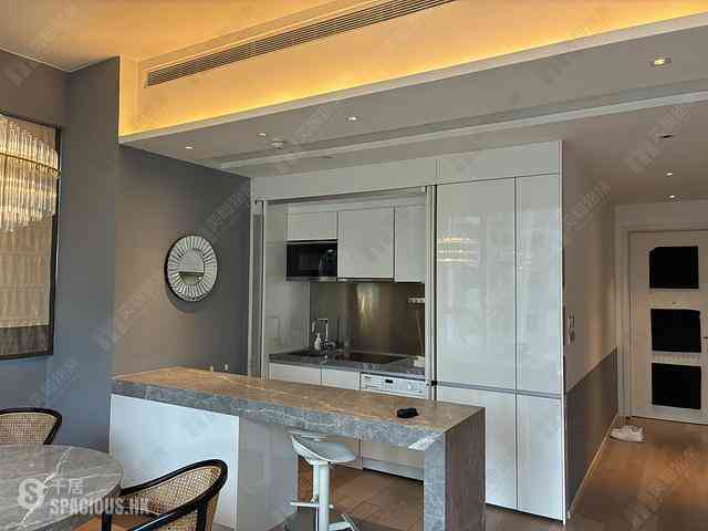 Mid Levels Central - The Morgan 09