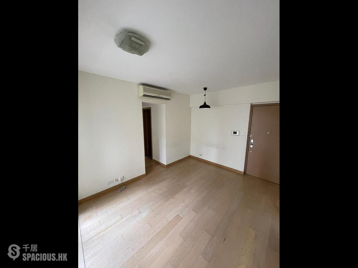 Sai Ying Pun - Island Crest 01