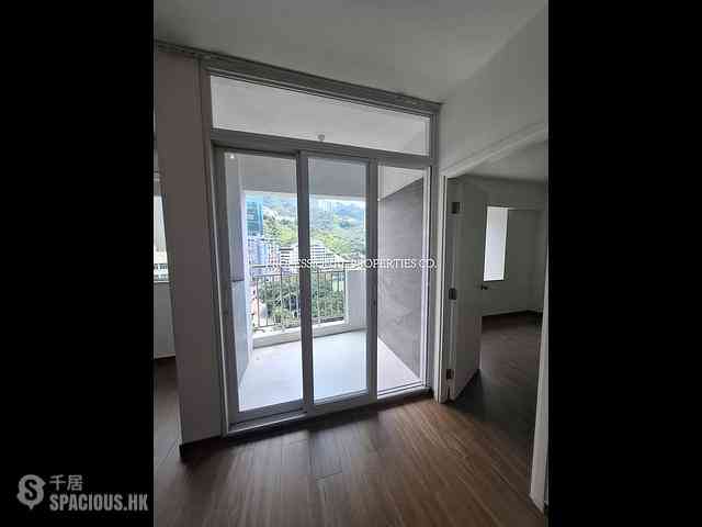 Happy Valley - Happy Mansion 01