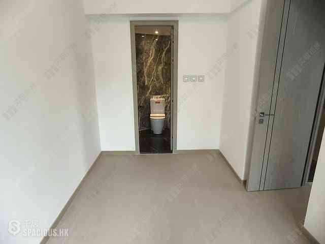 Wong Chuk Hang - The Southside Phase 3B Blue Coast 02