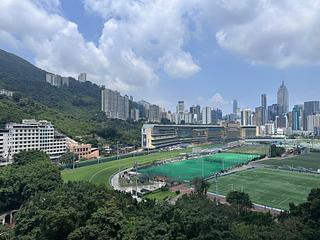 Happy Valley - Happy Mansion 02