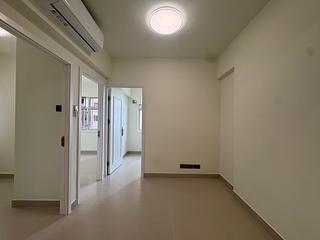 Sai Ying Pun - Yuet Sum Mansion 02
