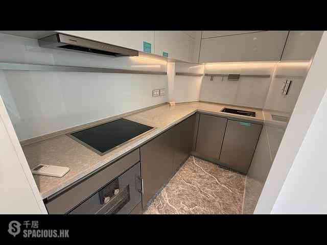 Wong Chuk Hang - The Southside Phase 3C Blue Coast II Tower 3 05