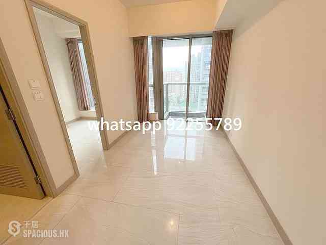 Sai Ying Pun - King's Hill 02