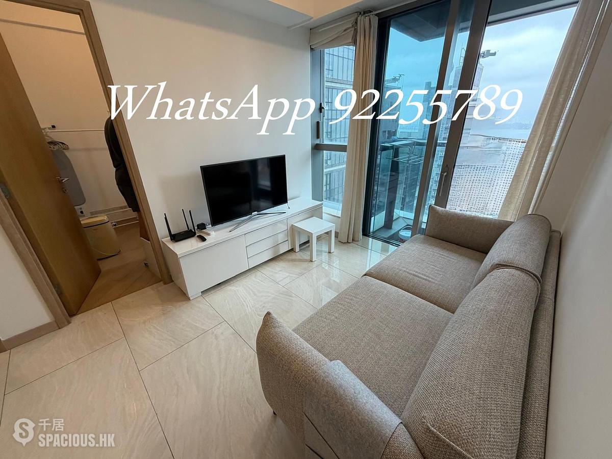 Sai Ying Pun - King's Hill 01