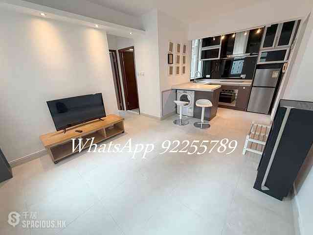 Sai Ying Pun - Golden Phoenix Court 03