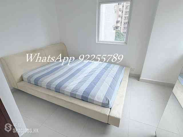 Sai Ying Pun - Golden Phoenix Court 04