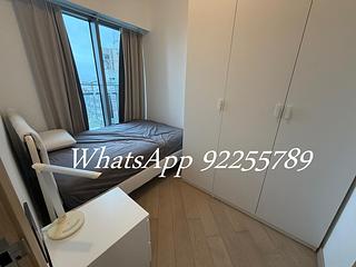 Sai Ying Pun - King's Hill 05