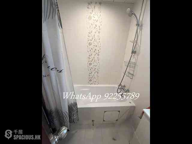 Sai Ying Pun - Golden Phoenix Court 08