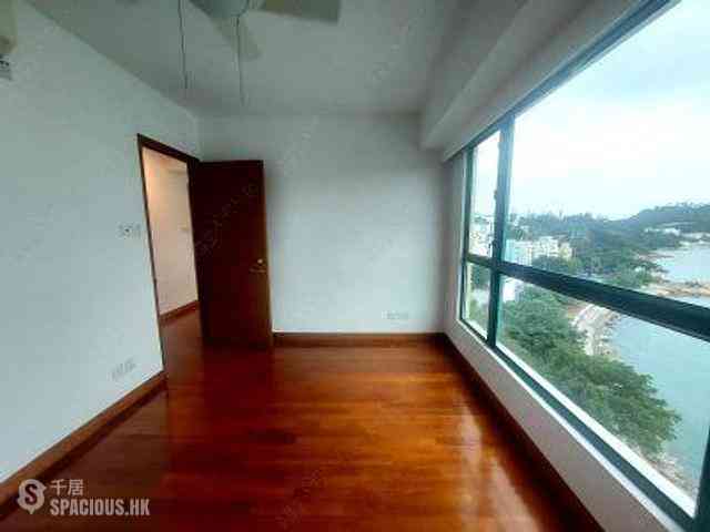 Stanley - Stanley Beach Villa 05