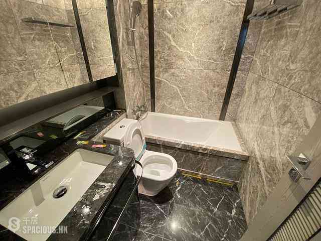 Wong Chuk Hang - The Southside Phase 3C Blue Coast II Tower 5 03