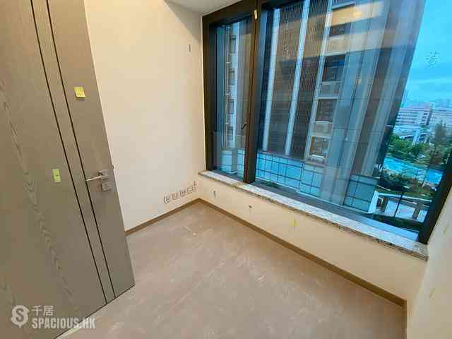 Wong Chuk Hang - The Southside Phase 3C Blue Coast II Tower 5 05