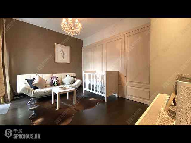 Chung Hom Kok - 13-25, Ching Sau Lane 06