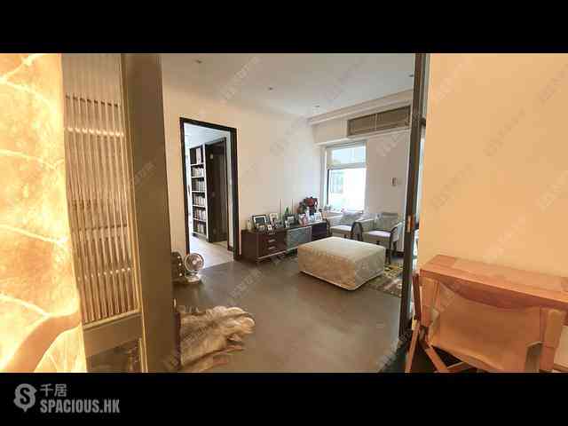 Chung Hom Kok - 13-25, Ching Sau Lane 07