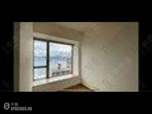 Sai Ying Pun - Island Crest Block 1 06