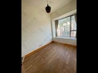 Sai Ying Pun - Island Crest Block 2 02