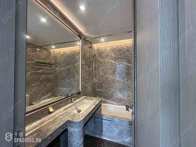 Wong Chuk Hang - The Southside Phase 3B Blue Coast Tower 2B 05