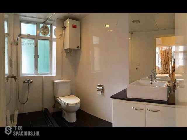 Sai Ying Pun - 24-28 Western Street 03