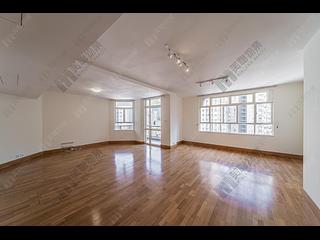 Mid Levels Central - Tregunter Block 1 02