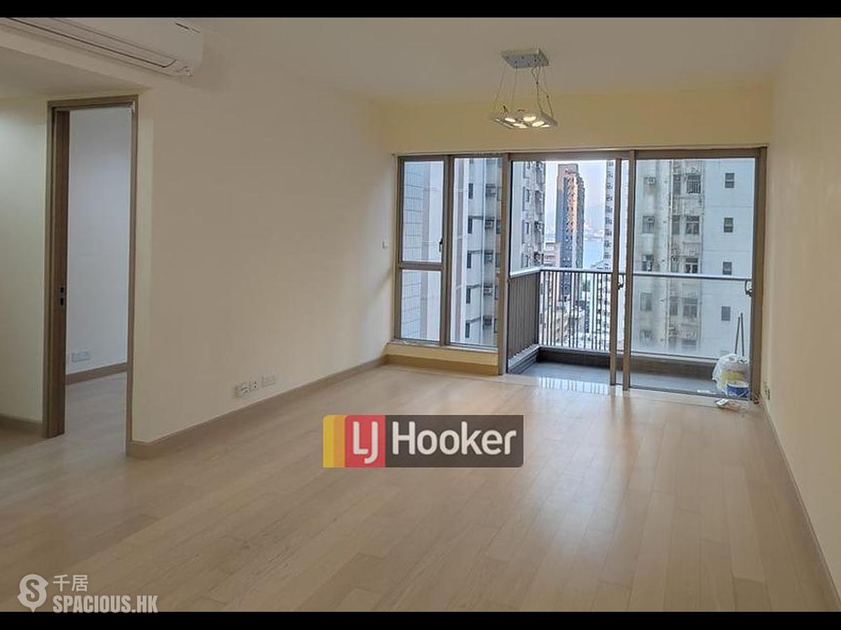 Sai Ying Pun - Island Crest 01