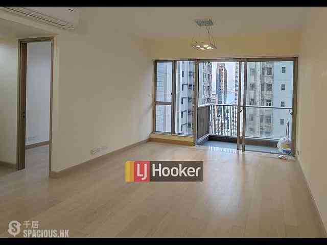 Sai Ying Pun - Island Crest 01