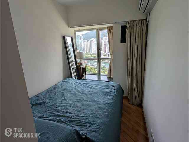 Ap Lei Chau - Sham Wan Towers Block 3 01