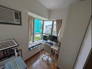 Ap Lei Chau - Sham Wan Towers Block 3 02